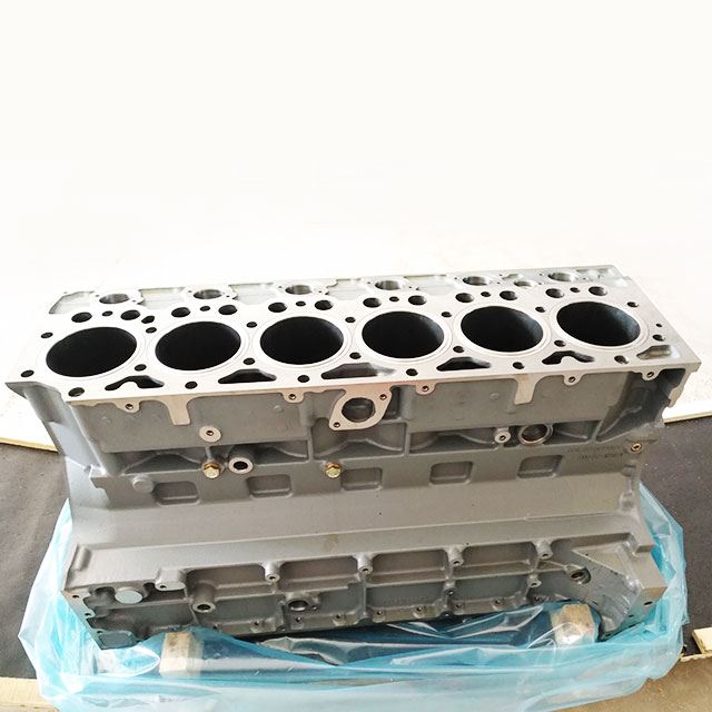 Deutz 1013 Cylinder block 04282826  (4).jpg
